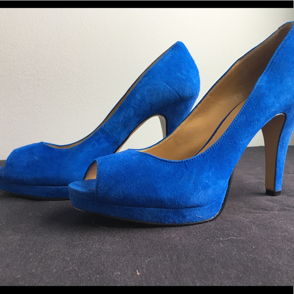 Nine West Danne Suede Peep Toe Heels